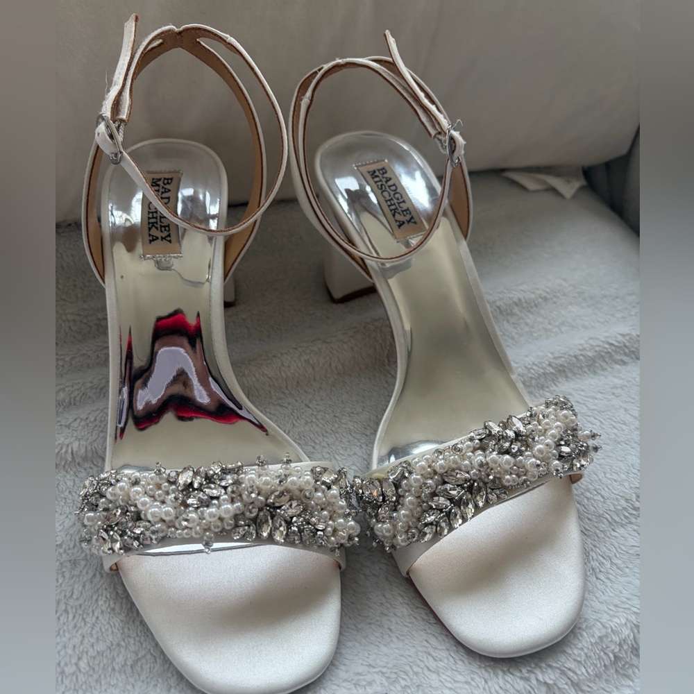 Badgley Mischka Silver and Cream Embellished Heels